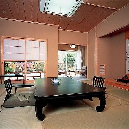 Готель Chikuba Shinyotei Хакодате Екстер'єр фото