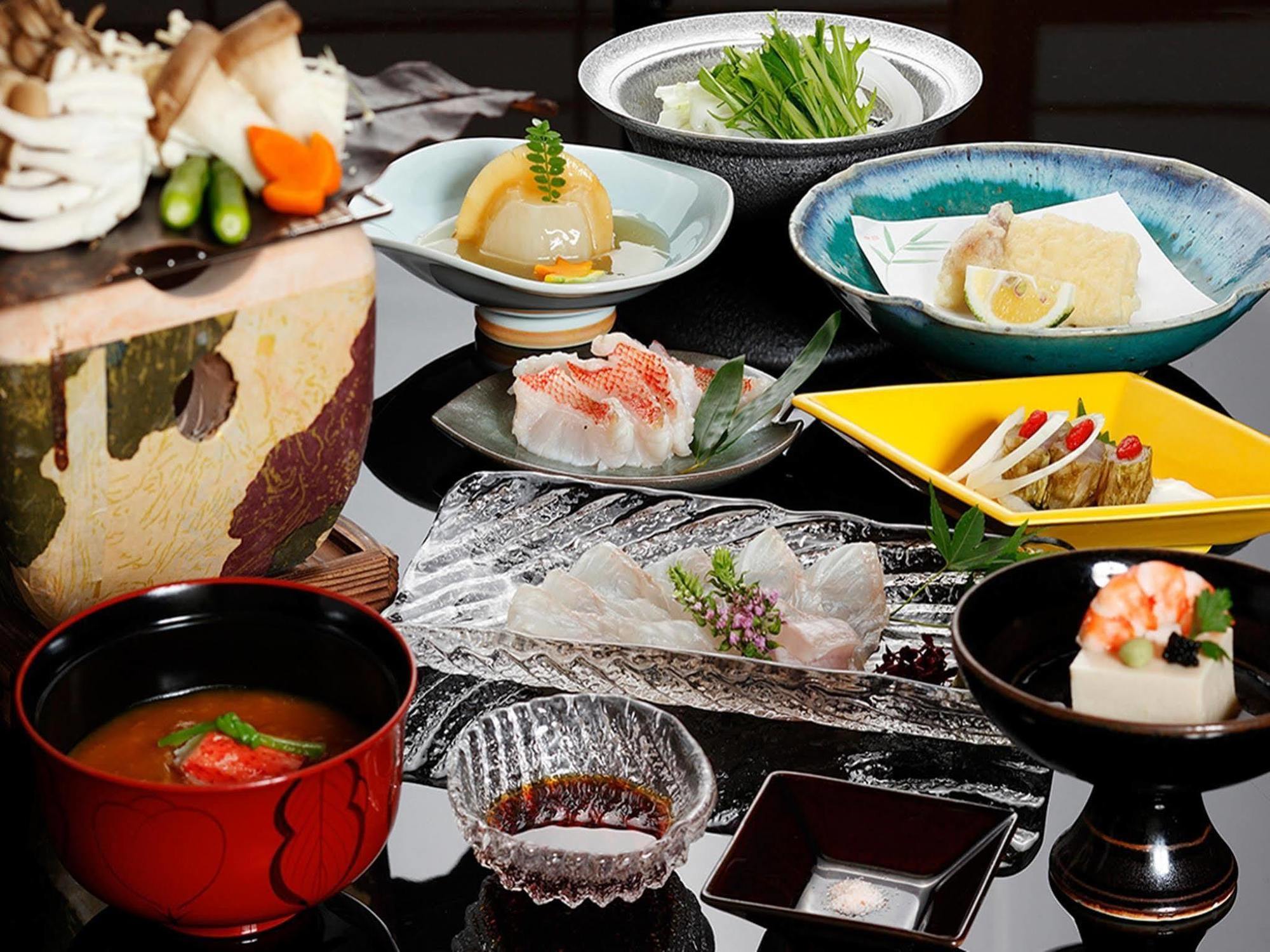 Готель Chikuba Shinyotei Хакодате Екстер'єр фото