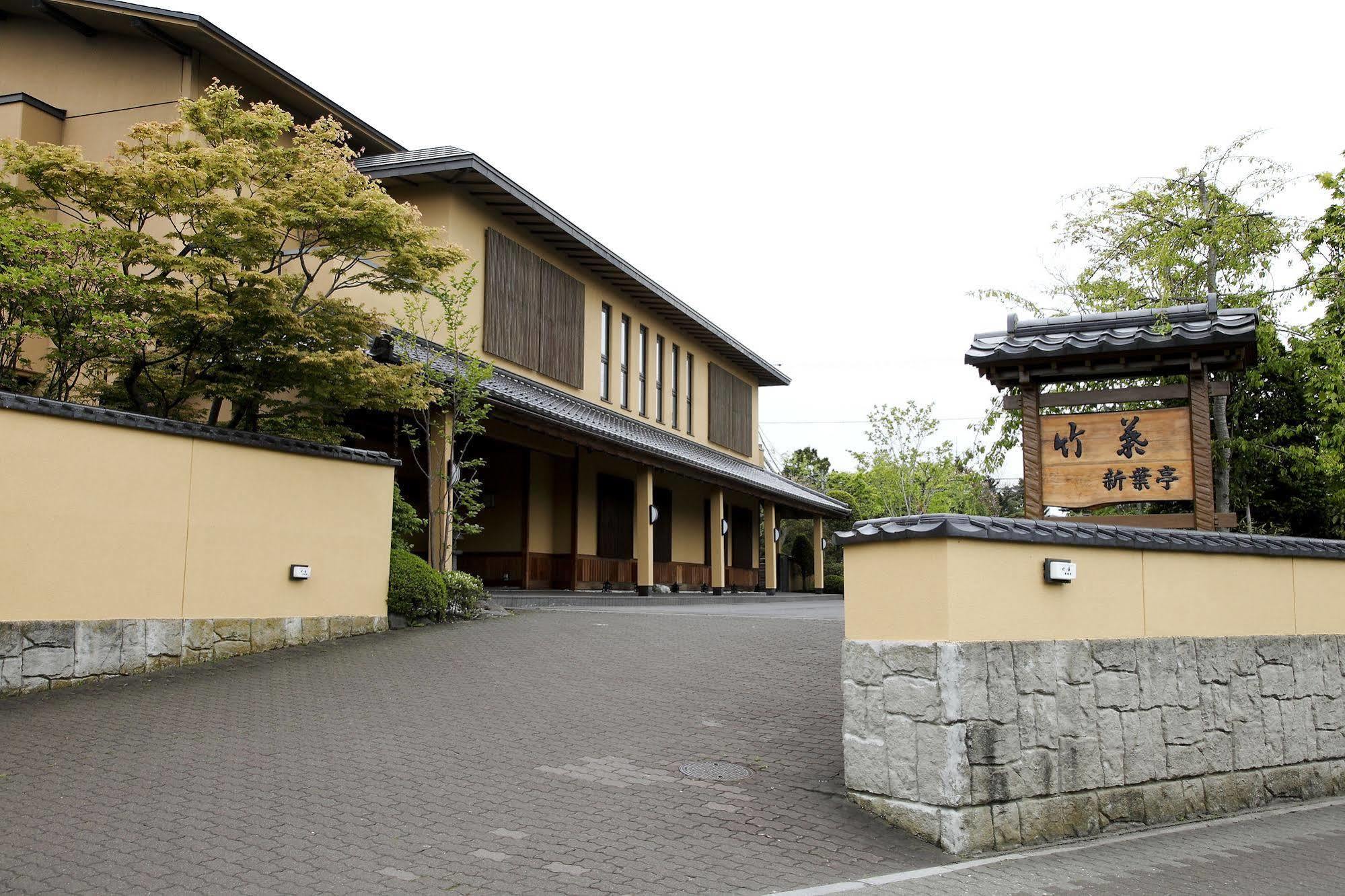 Готель Chikuba Shinyotei Хакодате Екстер'єр фото