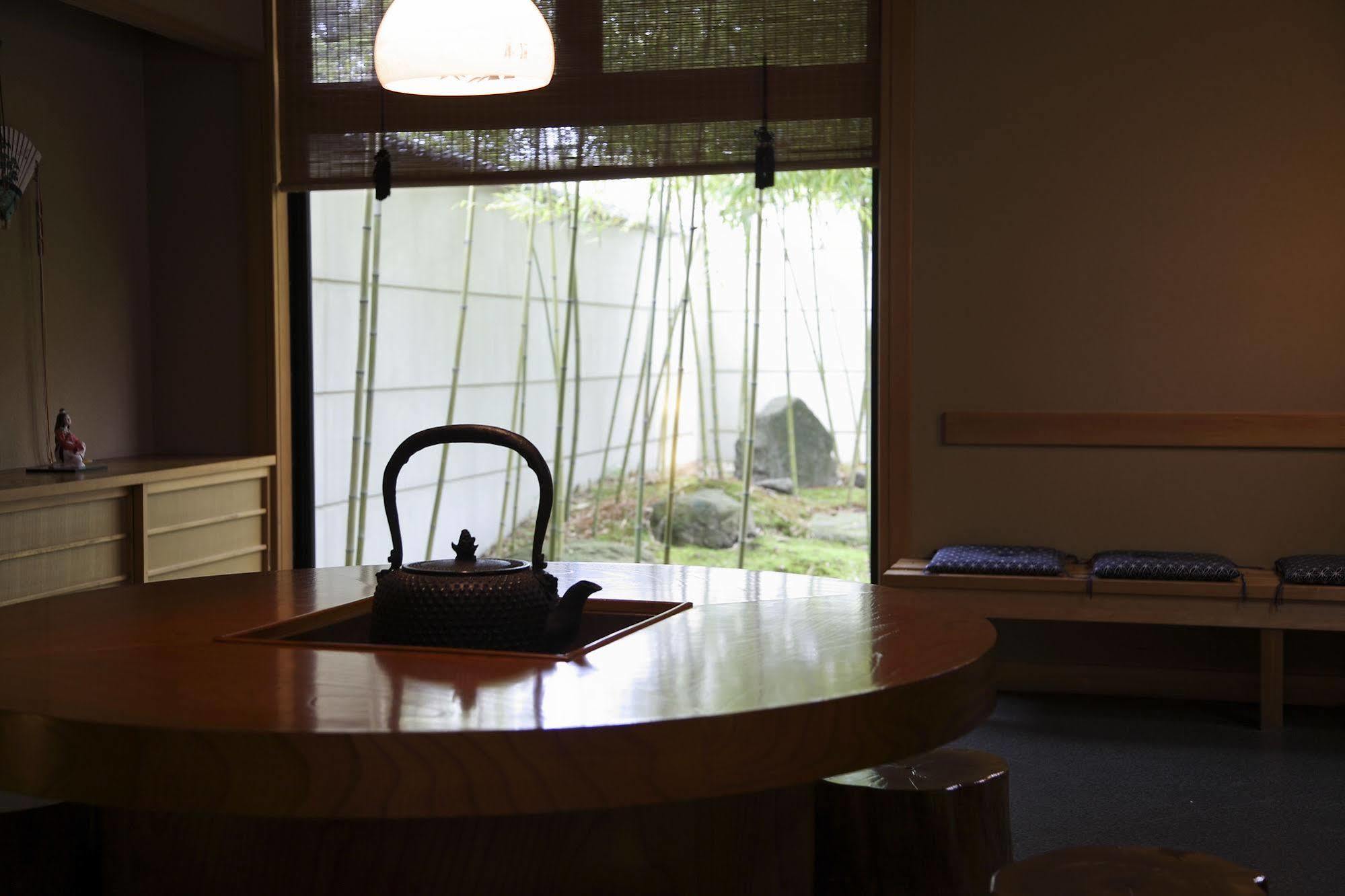 Готель Chikuba Shinyotei Хакодате Екстер'єр фото