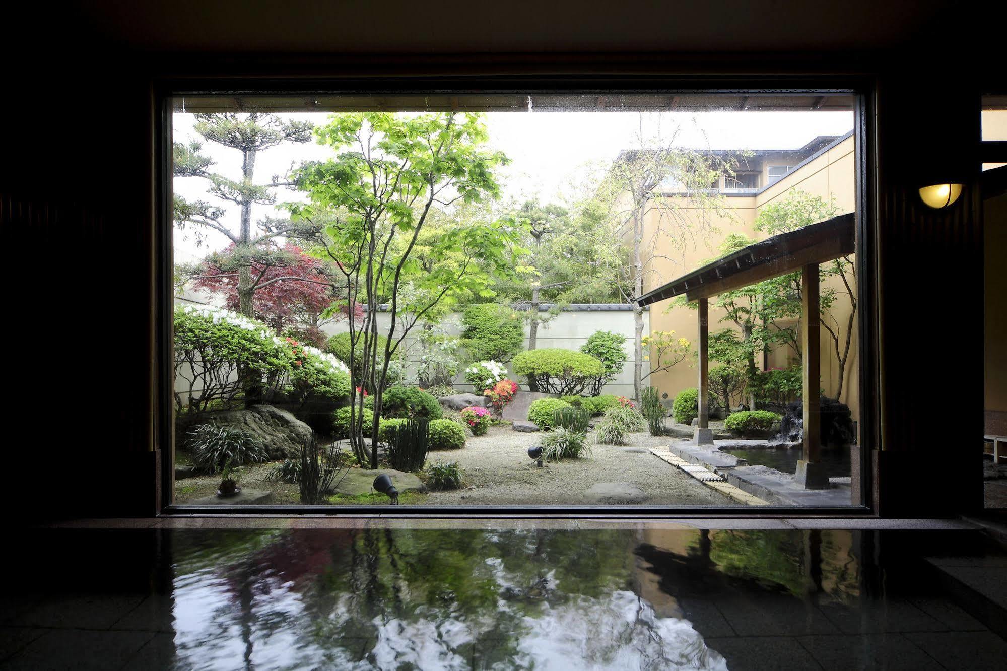 Готель Chikuba Shinyotei Хакодате Екстер'єр фото